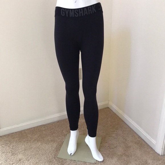 GYMSHARK size S black athletic leggings - Picture 1 of 8